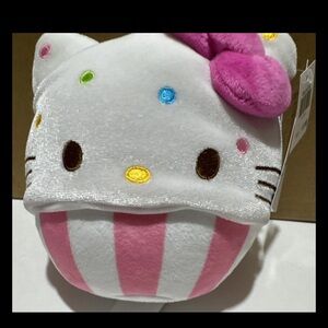 Claire's Sanrio Gund Hello Kitty Cupcake Plush 9" Shiny New